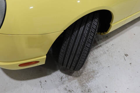 2002 Ford Thunderbird Deluxe