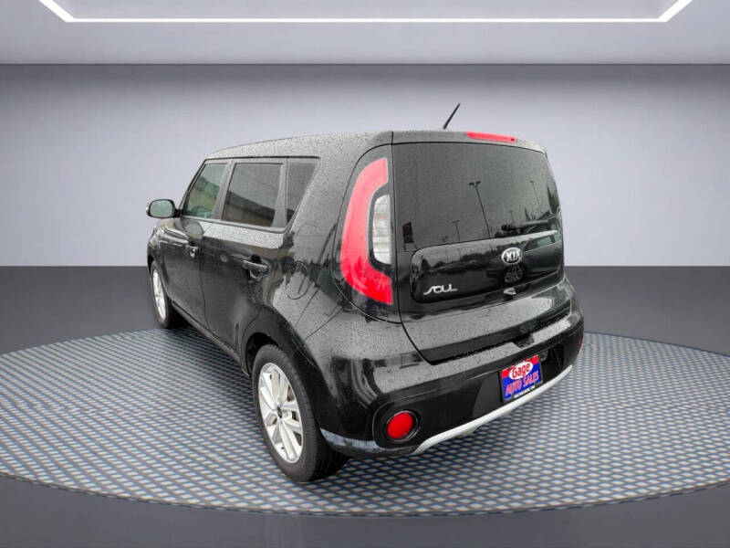 2019 Kia Soul +
