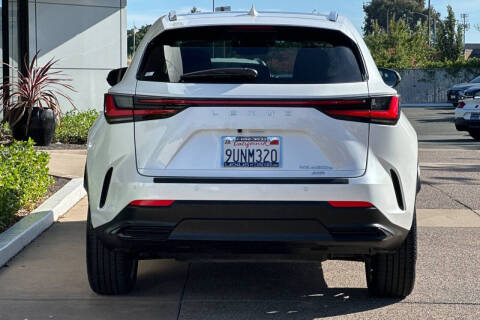 2025 Lexus NX 450h+
