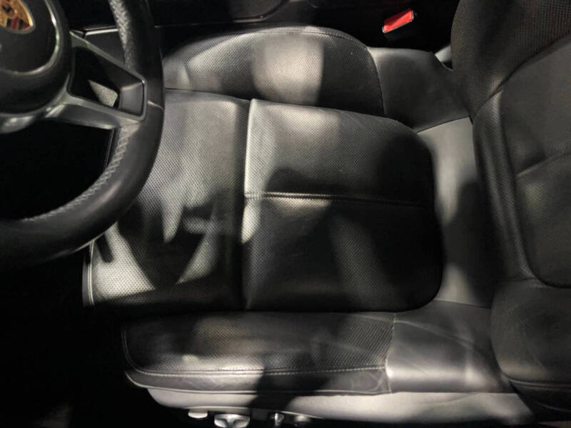 2016 Porsche Macan S