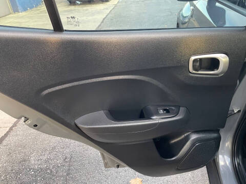 2021 Hyundai Venue SE