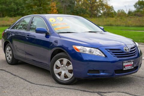 2009 Toyota Camry for sale at Nissi Auto Sales in Waukegan IL