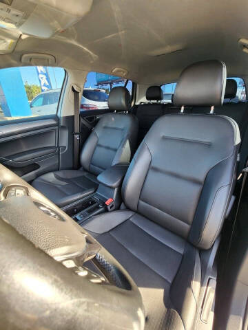 2016 Volkswagen e-Golf SEL Premium