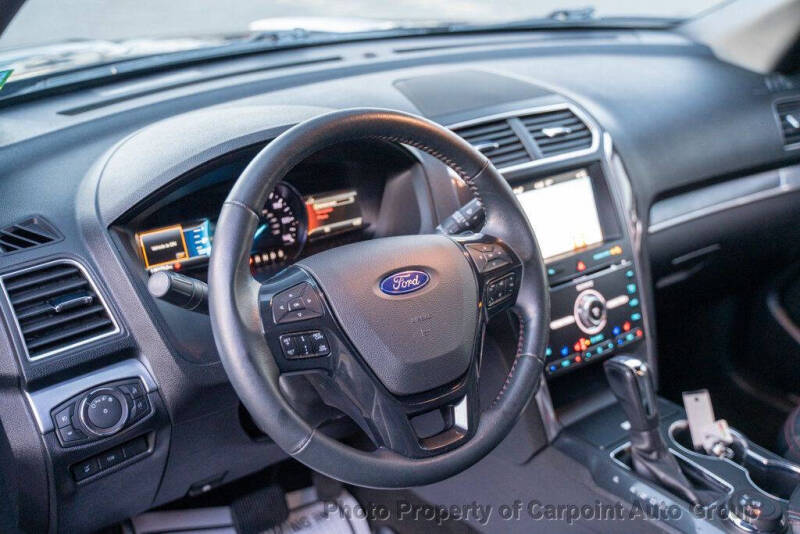 2018 Ford Explorer Sport