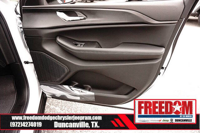 2025 Jeep Grand Cherokee L Laredo X