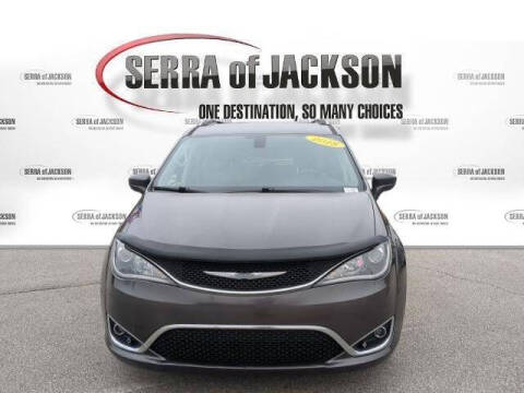 2018 Chrysler Pacifica Touring L Plus