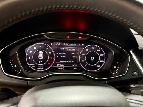 2020 Audi Q5 quattro Premium Plus 45 TFSI