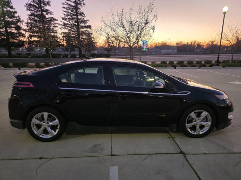 2011 Chevrolet Volt Premium