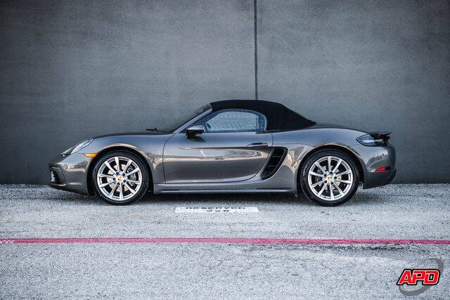 2021 Porsche 718 Boxster