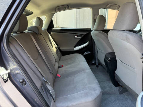 2015 Toyota Prius Three