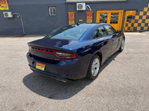 2015 Dodge Charger SXT