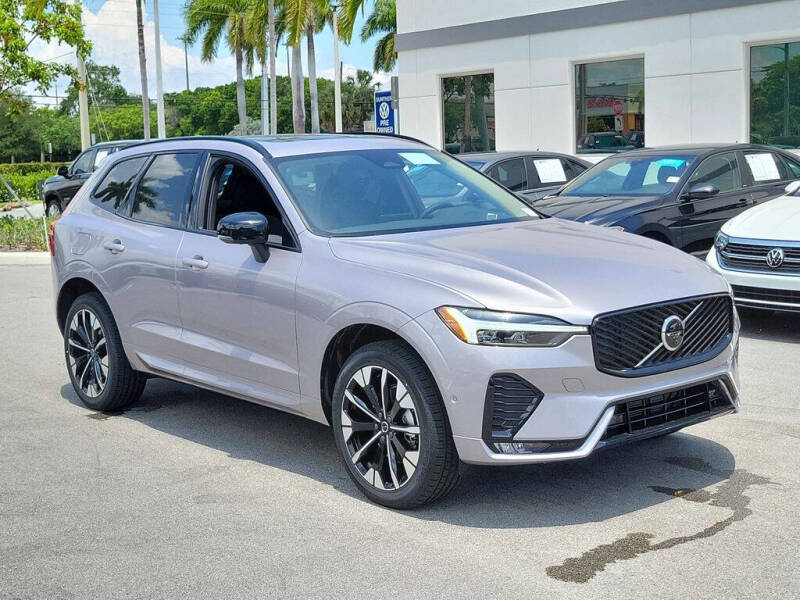 2026 Volvo XC60 B5 Plus