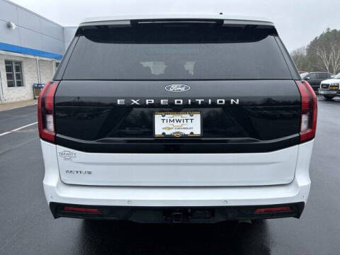 2025 Ford Expedition Active