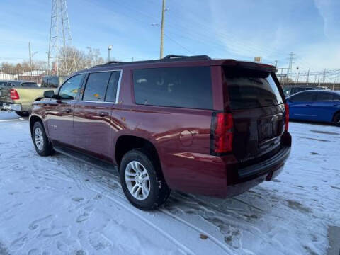 2017 Chevrolet Suburban LT