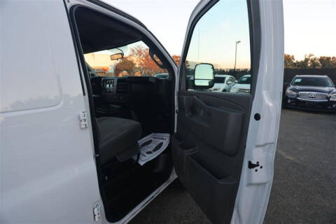 2018 Chevrolet Express 2500