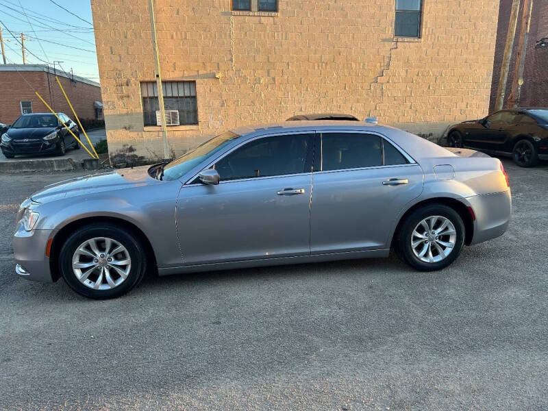 2015 Chrysler 300 Limited