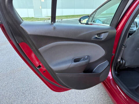 2017 Chevrolet Cruze LT Auto