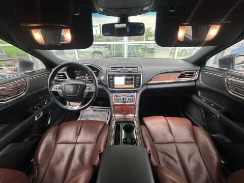 2017 Lincoln Continental Reserve