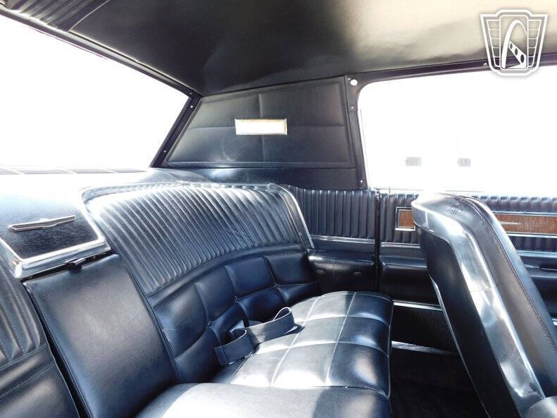 1966 Ford Thunderbird