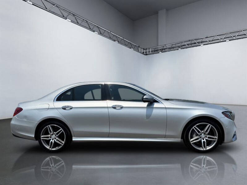2017 Mercedes-Benz E-Class E 300 4MATIC