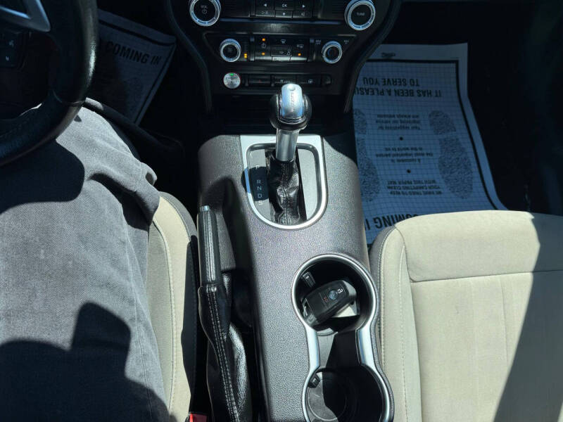 2020 Ford Mustang EcoBoost