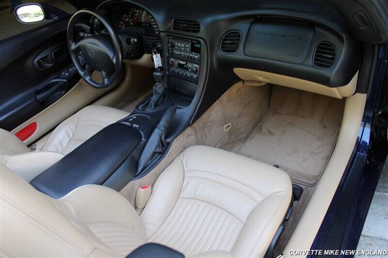 2001 Chevrolet Corvette 29