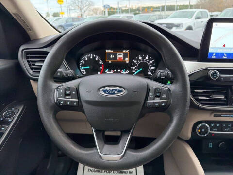 2020 Ford Escape SE