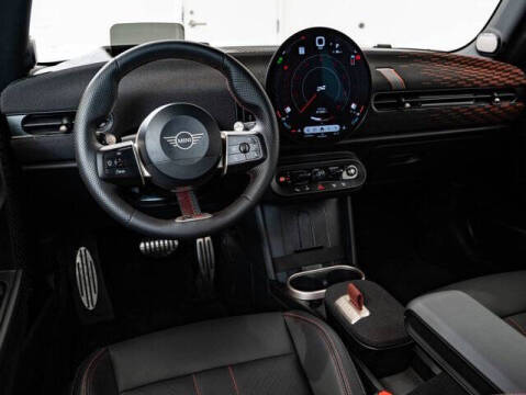 2025 MINI Hardtop 2 Door