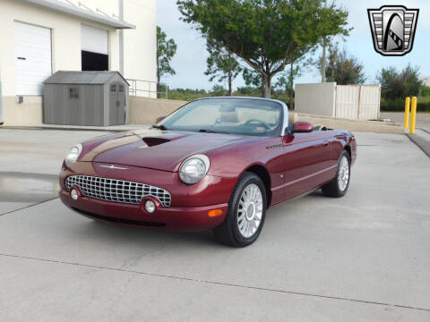 2004 Ford Thunderbird Deluxe