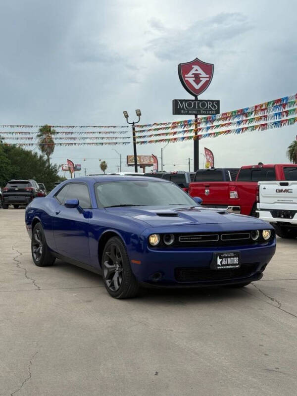 2018 Dodge Challenger SXT's photo
