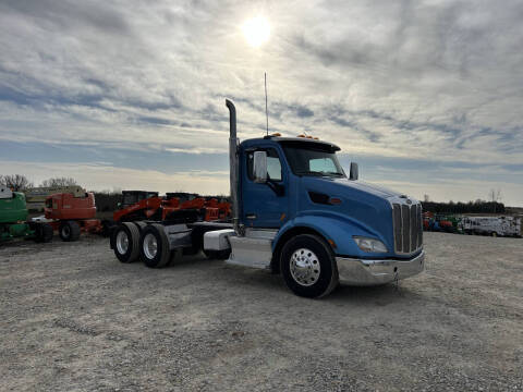2016 Peterbilt 579 Road 579 Road Tractor