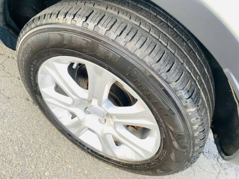 2018 Land Rover Range Rover Evoque SE Premium