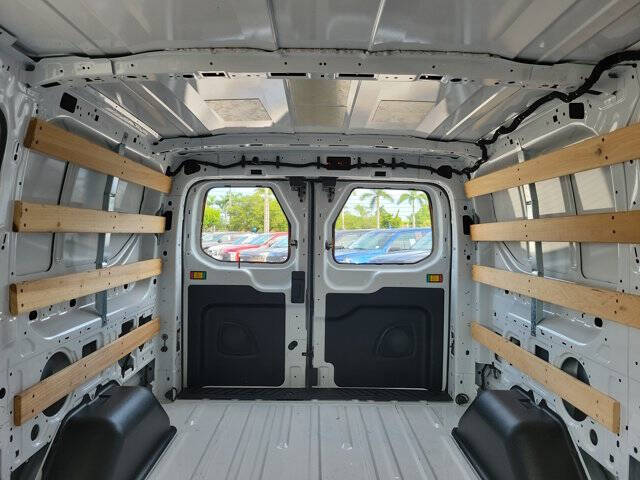 2025 Ford Transit