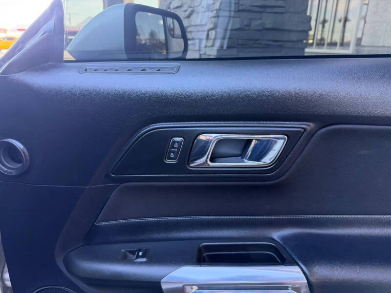 2017 Ford Mustang