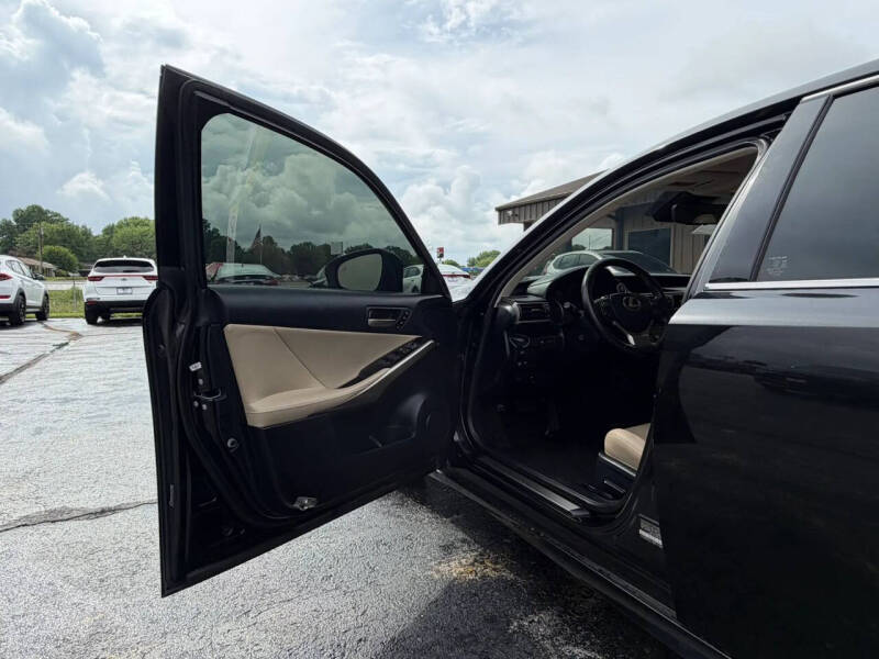 2019 Lexus IS 300