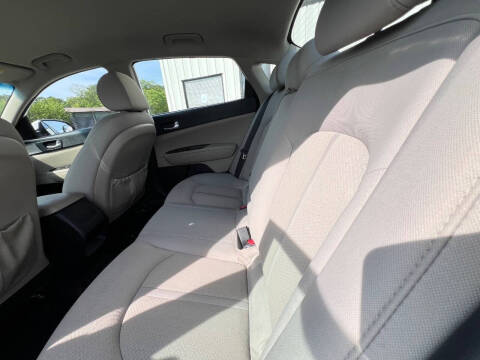 2018 Kia Optima LX