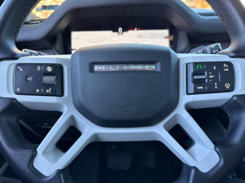 2024 Land Rover Defender 110 P300 S