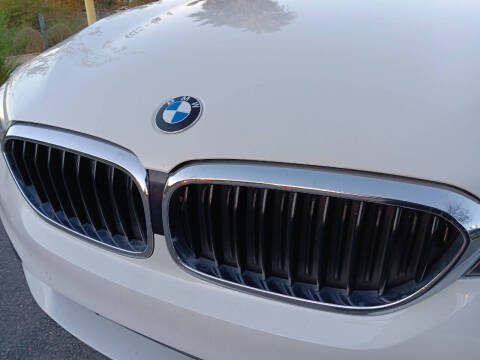 2018 BMW 5 Series 530i