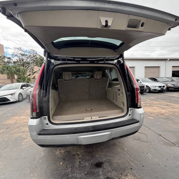 2019 Cadillac Escalade ESV Luxury