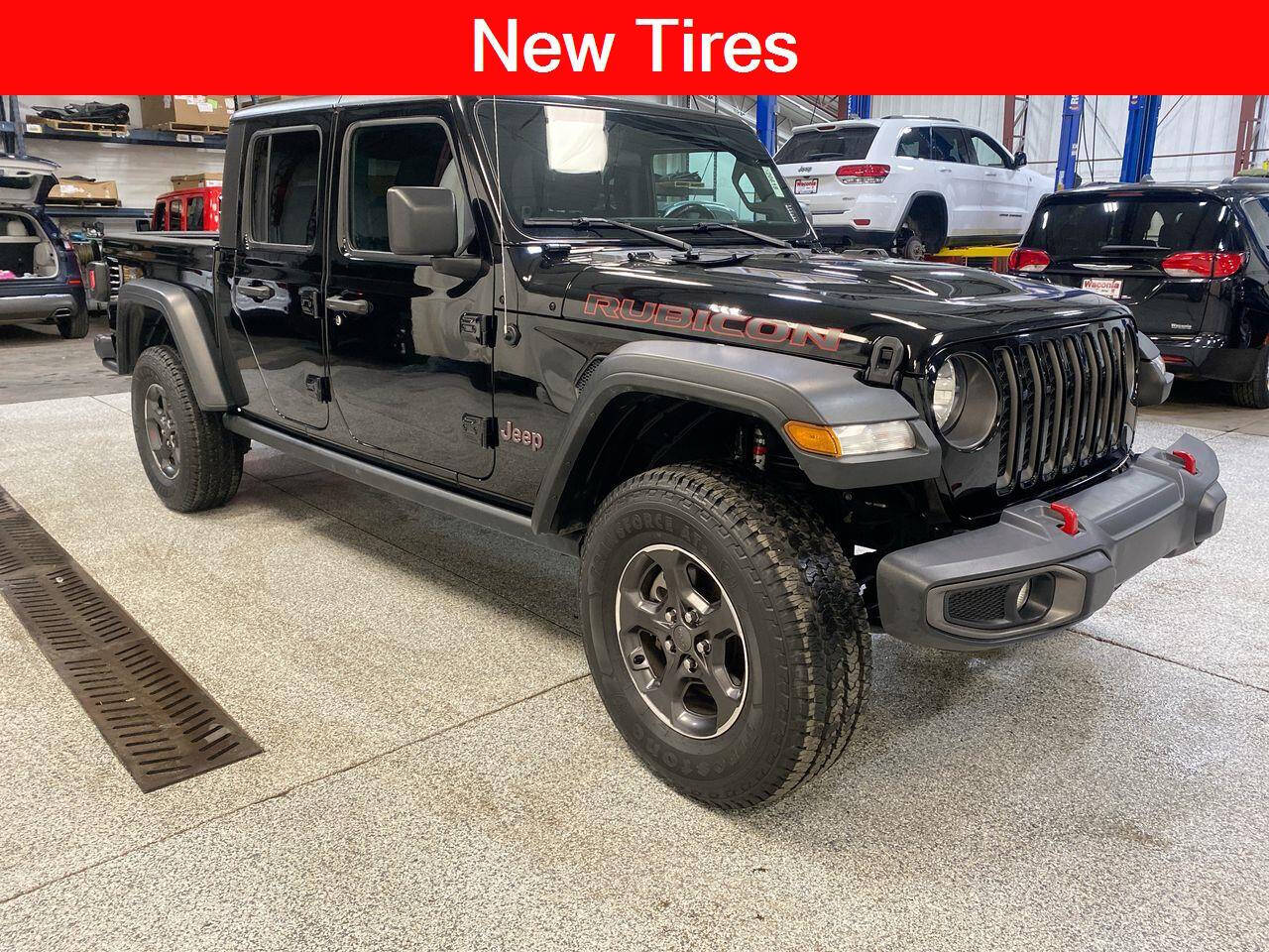 2020 Jeep Gladiator for sale at Victoria Auto Sales in Victoria, MN