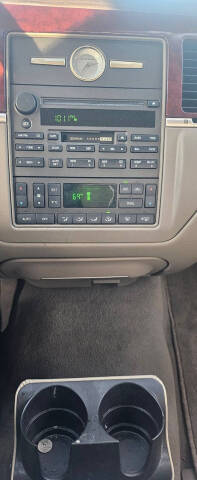 2004 Lincoln Town Car Ultimate