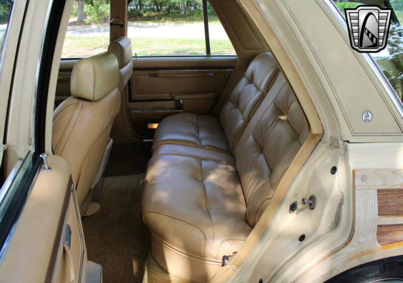 1981 Chrysler Le Baron Town and Country
