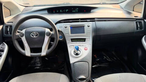 2013 Toyota Prius Three