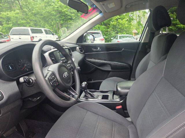 2016 Kia Sorento LX