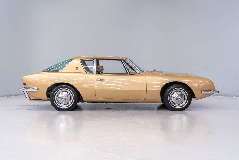 1964 Studebaker Avanti