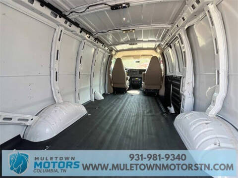 2022 Chevrolet Express 2500