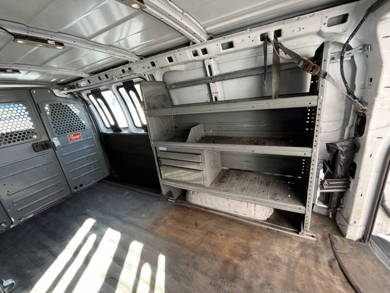 2018 Chevrolet Express 2500