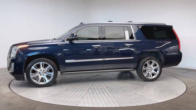 2017 Cadillac Escalade ESV Premium Luxury