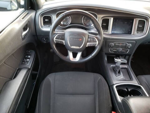 2017 Dodge Charger SXT