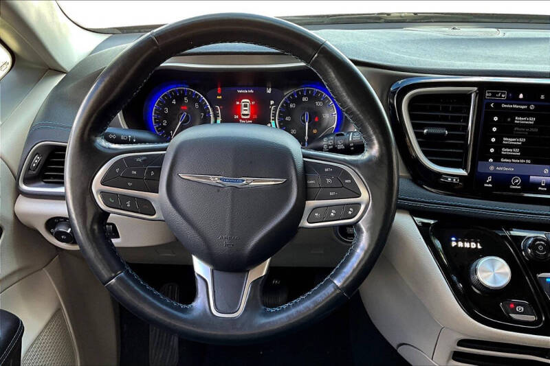 2021 Chrysler Pacifica Touring L